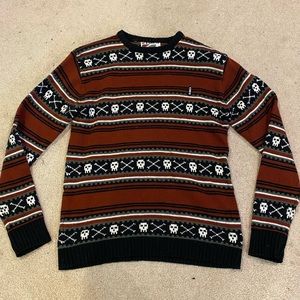 Skull sweater emo scary bitch vibe super cute good condition